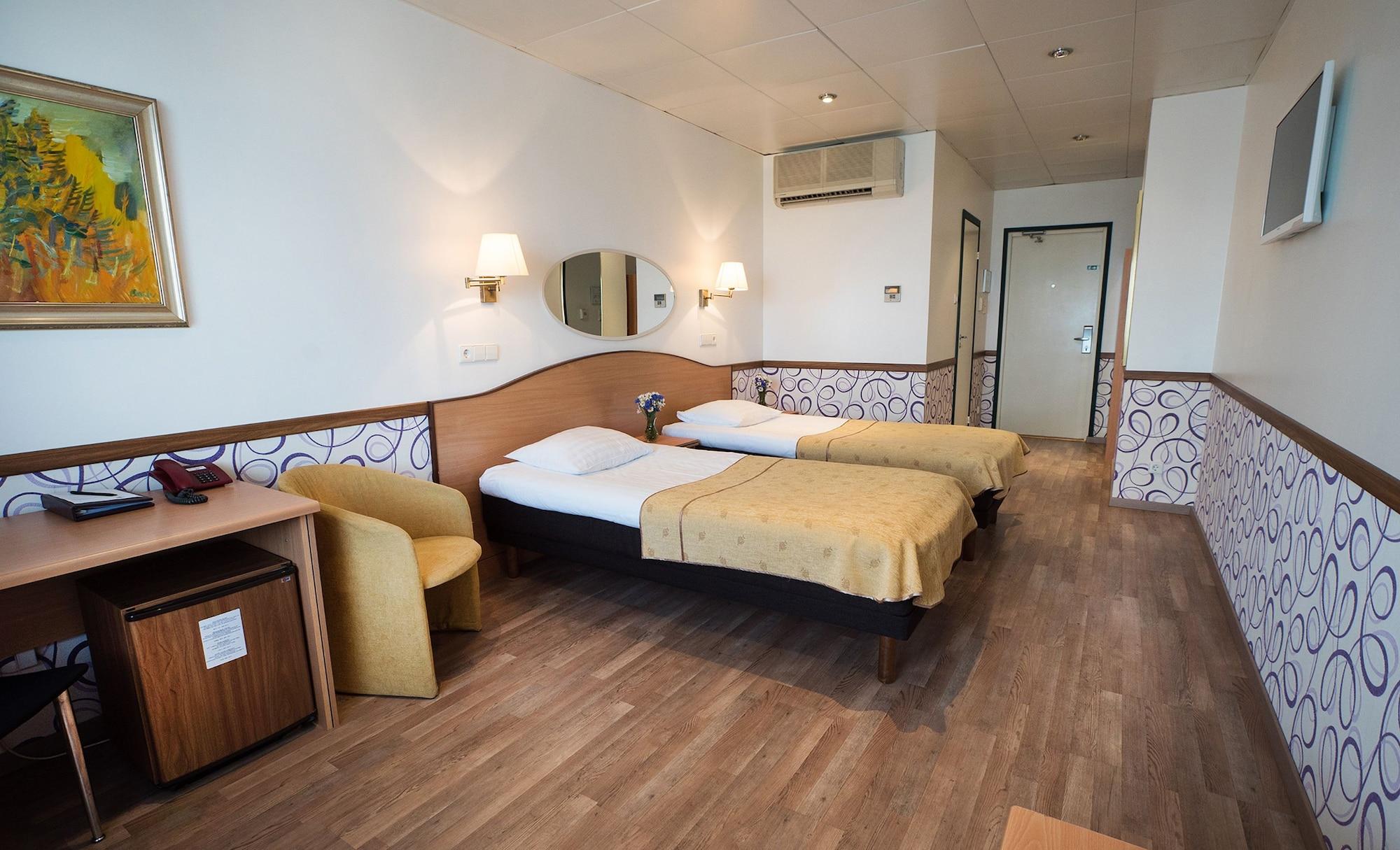 Hestia Hotel Susi Tallinn Exteriör bild